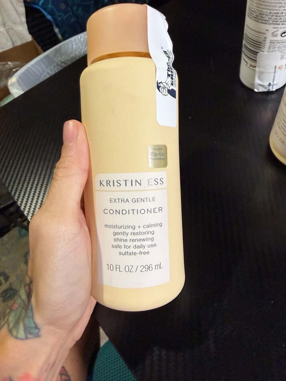 Kristin Ess Extra Gentle Conditioner 10 fl oz / 296 mL